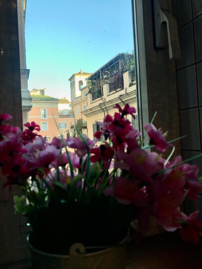 Arenula Apartment *