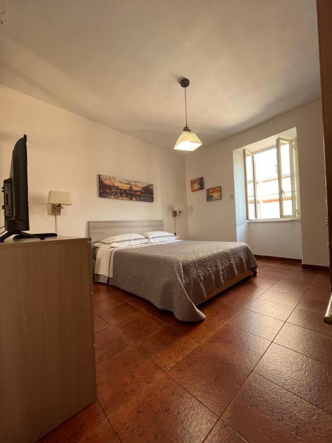 Arenula Apartment *